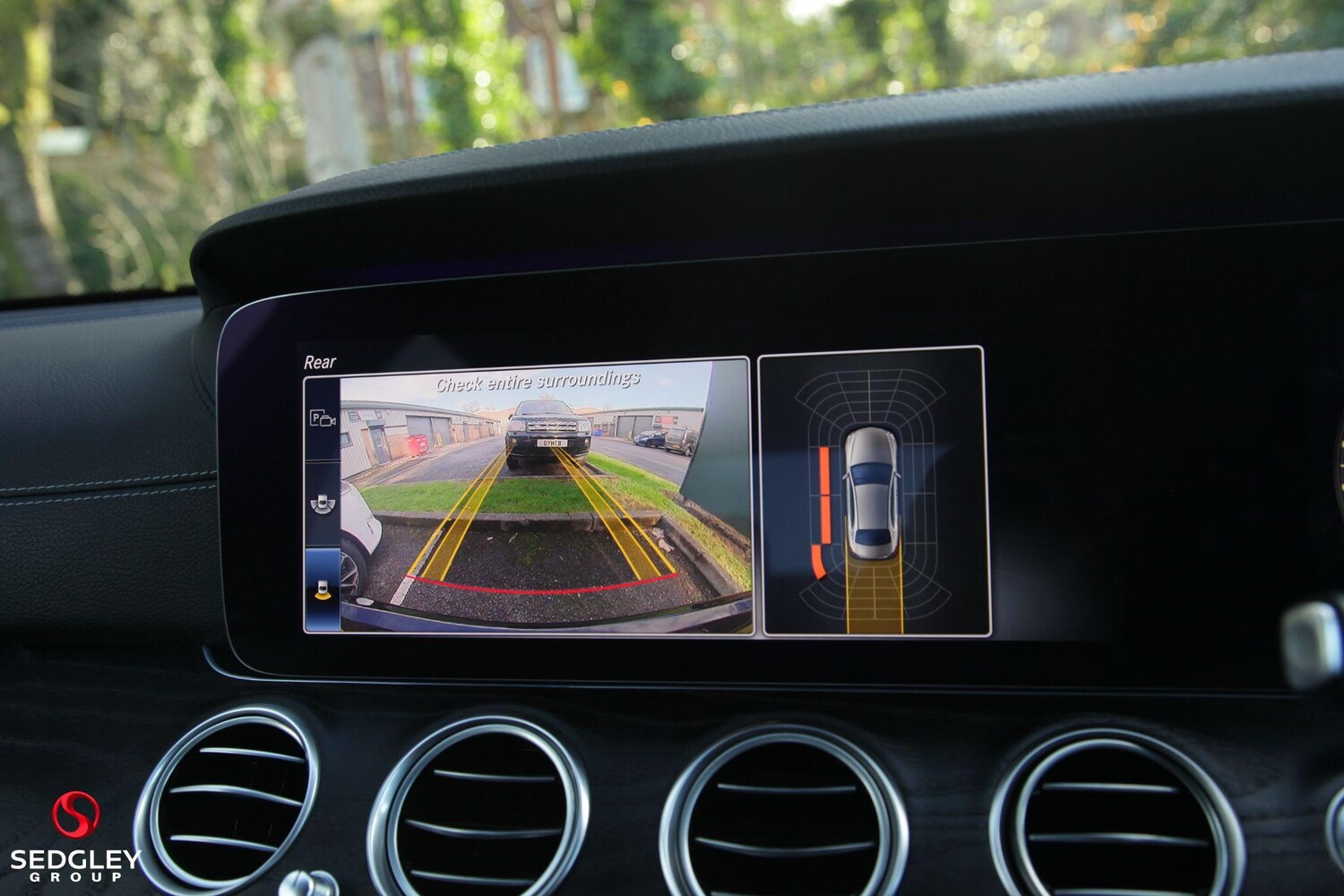 Used Mercedes-Benz E Class 2019 for sale - 76619692: Photo 31