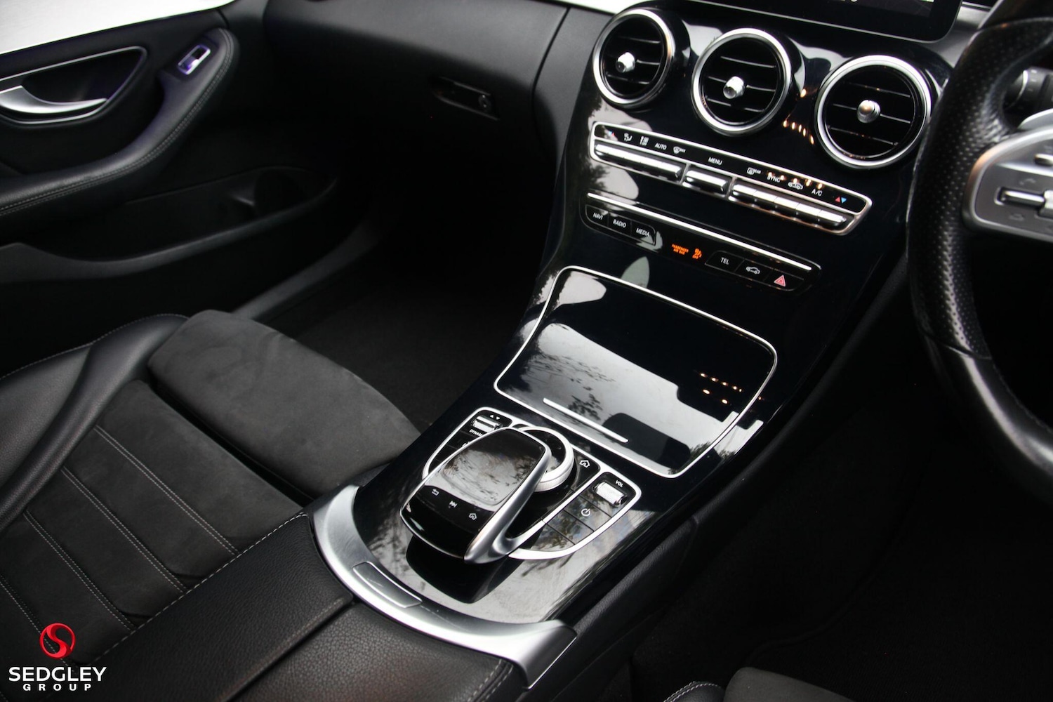 Used Mercedes-Benz C Class 2019 for sale - 76190060: Photo 23
