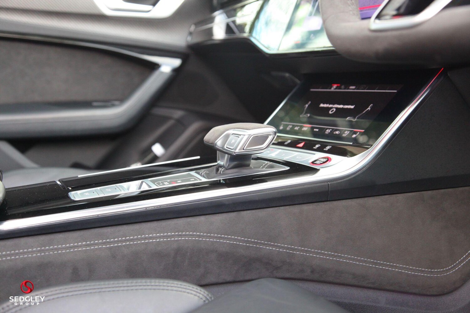 Used Audi RS6 2021 for sale - 77839631: Photo 29