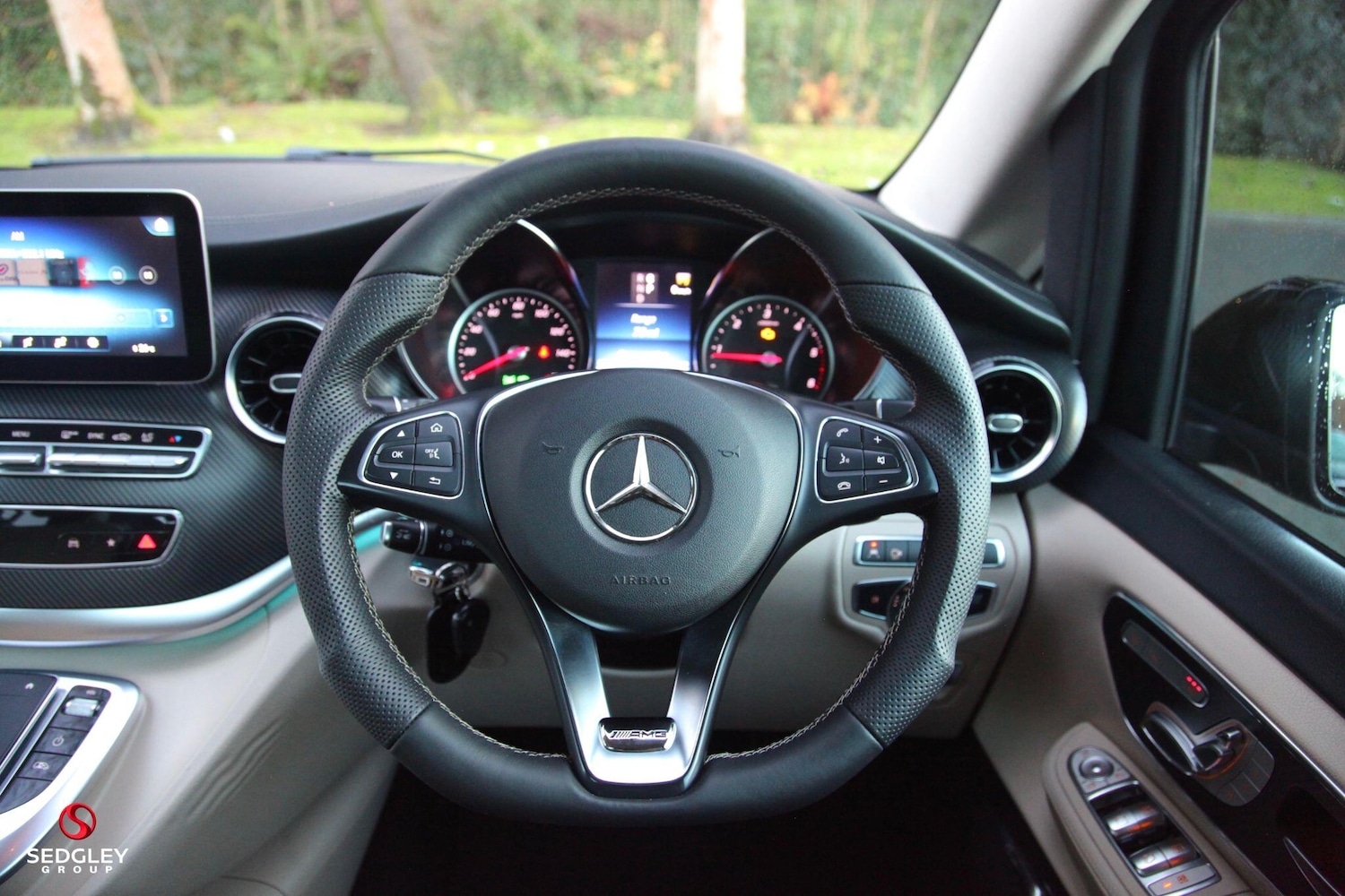 Used Mercedes-Benz V-Class 2020 for sale - 76965316: Photo 18