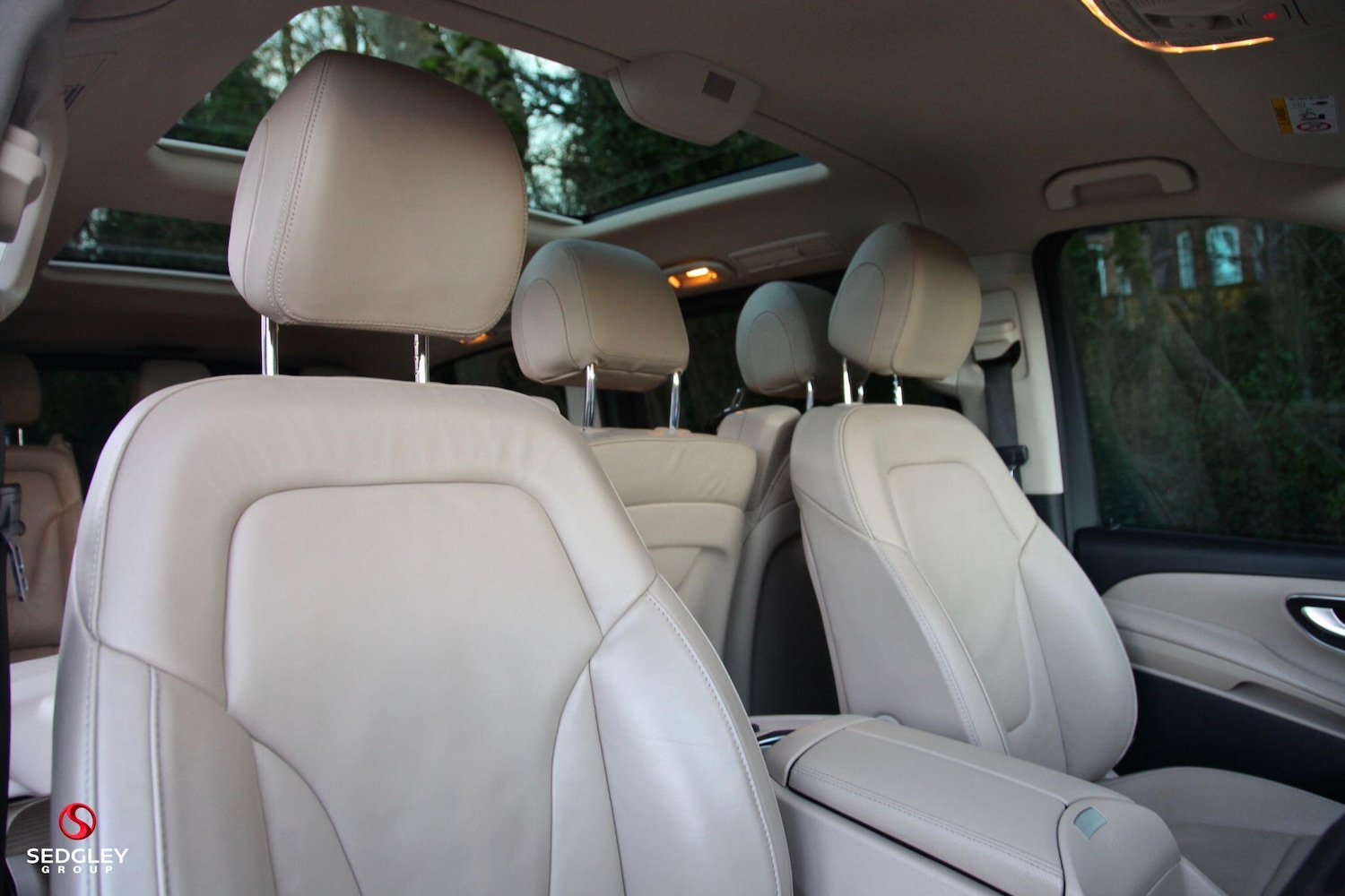 Used Mercedes-Benz V-Class 2020 for sale - 76965316: Photo 20