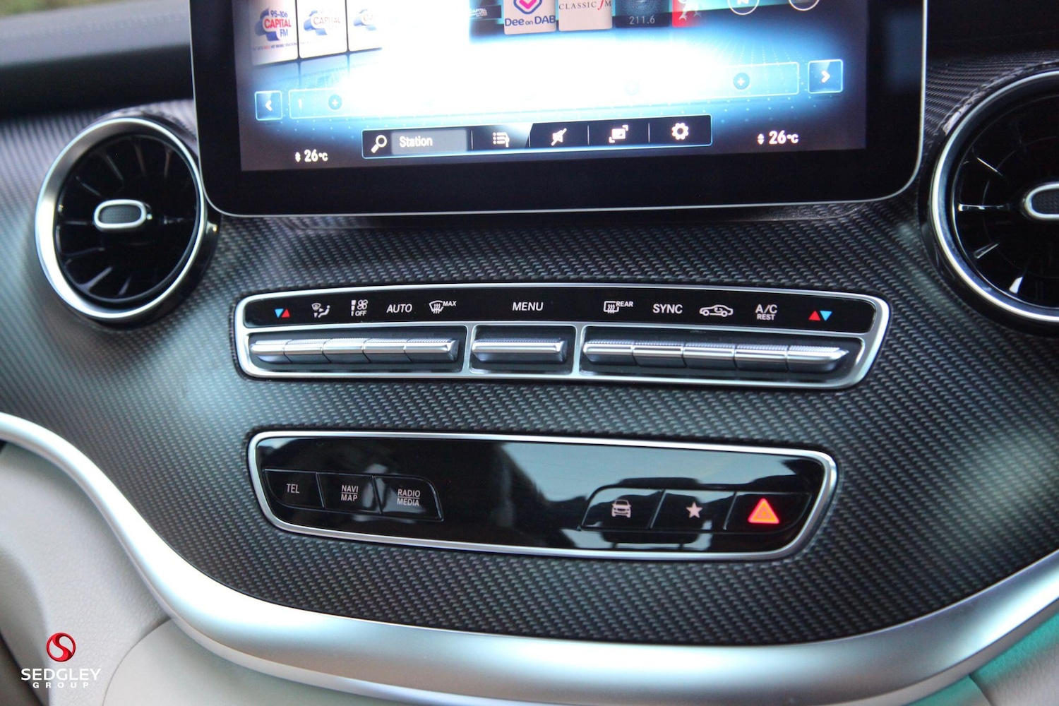 Used Mercedes-Benz V-Class 2020 for sale - 76965316: Photo 30