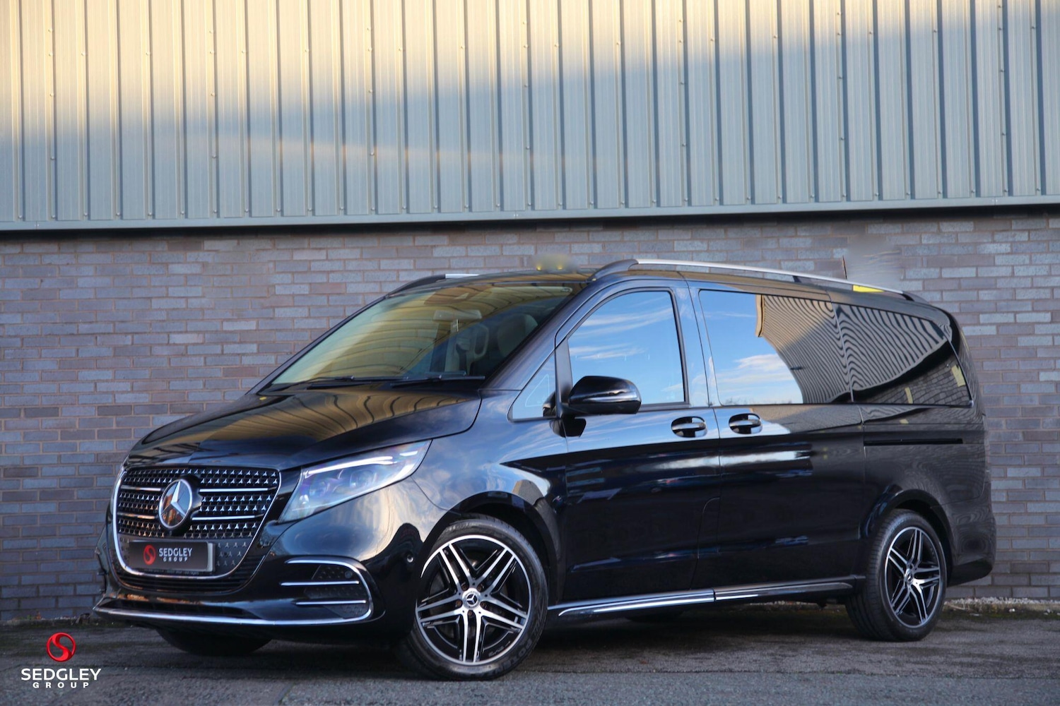 Used Mercedes-Benz V-Class 2020 for sale - 76965316: Photo 5