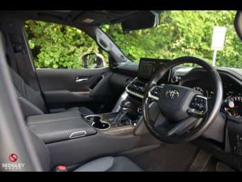 Used Toyota Land Cruiser 2022 for sale - 74726697: Photo