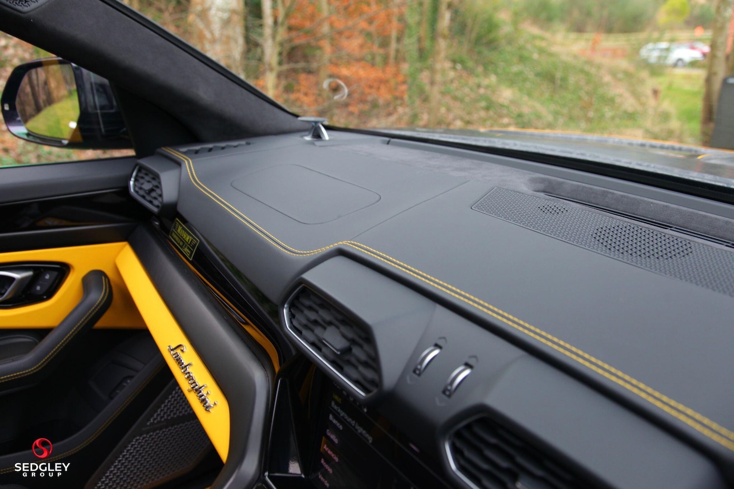 Used Lamborghini Urus 2023 for sale - 77376596: Photo 52