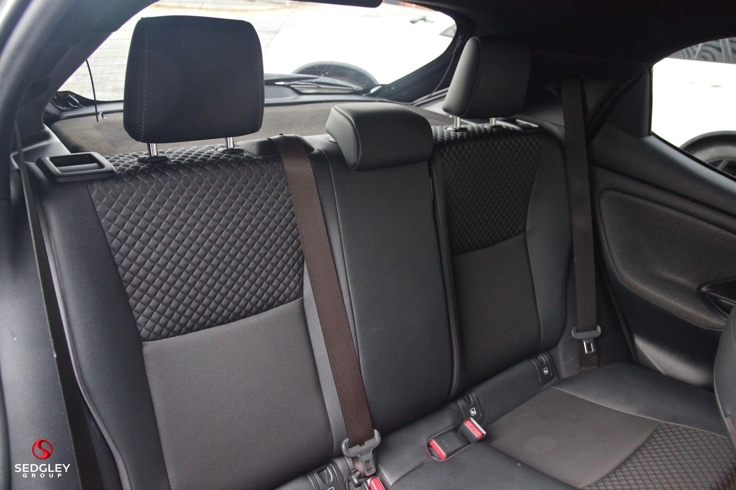 Used Toyota Yaris for sale - 77696654: Photo 18