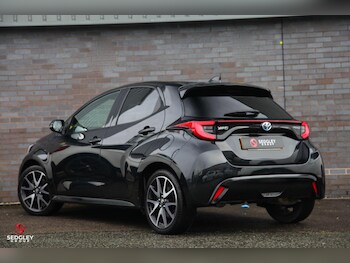 Used Toyota Yaris 2022 for sale - 77696654: Photo