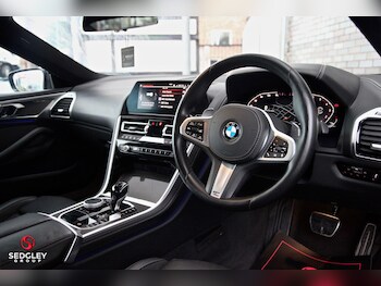 Used BMW 8 Series 2020 for sale - 77440598: Photo