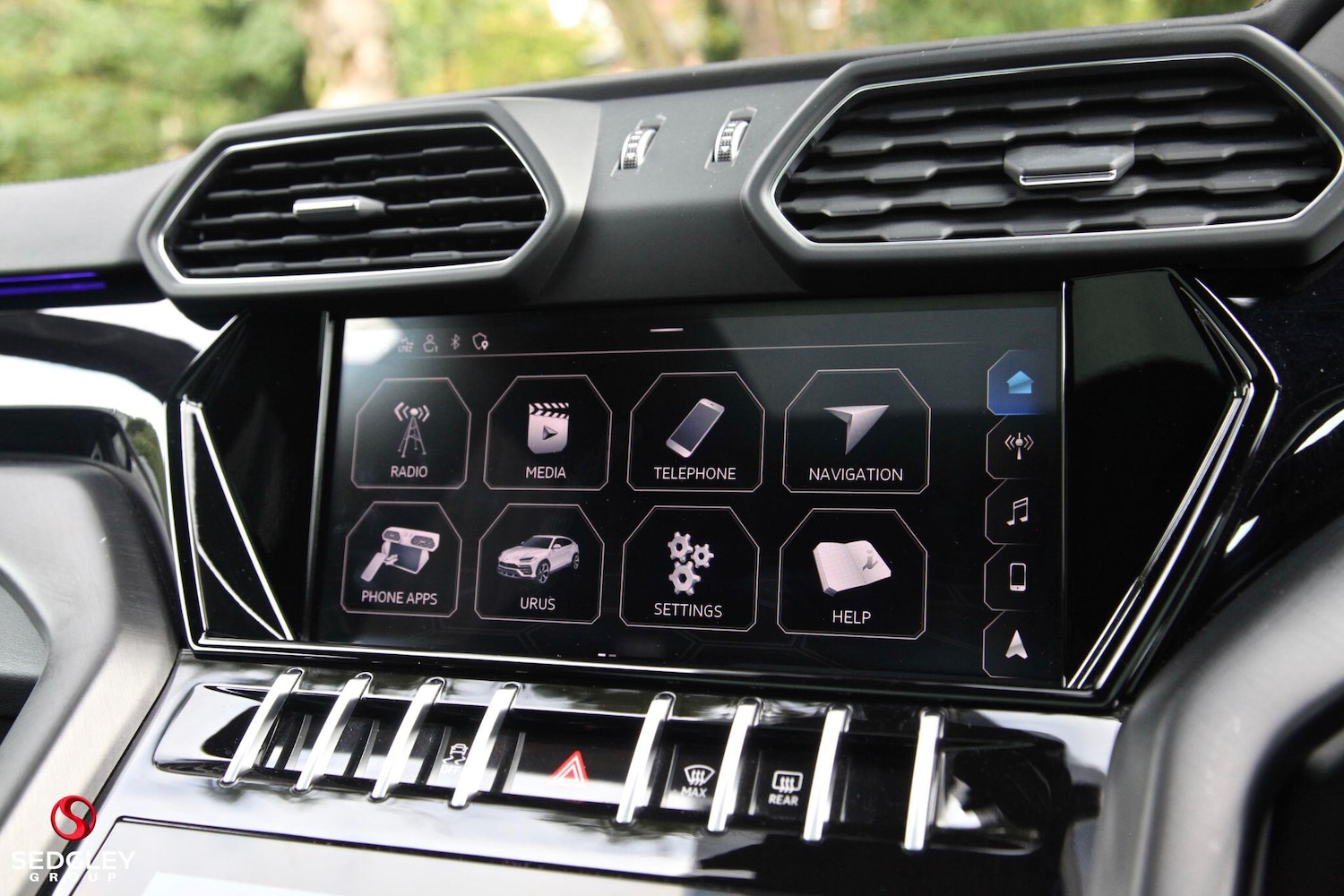 Used Lamborghini Urus 2021 for sale - 76137857: Photo 32