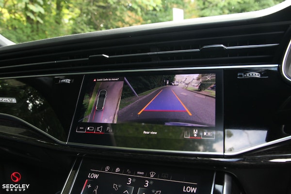 Used Audi Q7 2023 for sale - 75600739: Photo 34