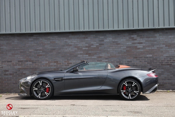 Used Aston Martin Vanquish for sale - 75564409: Photo 2