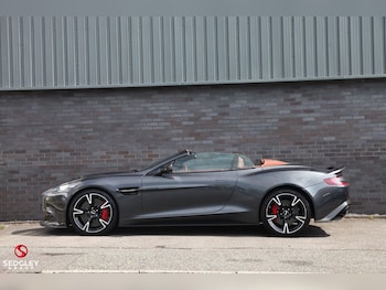 Used Aston Martin Vanquish 2019 for sale - 75564409: Photo
