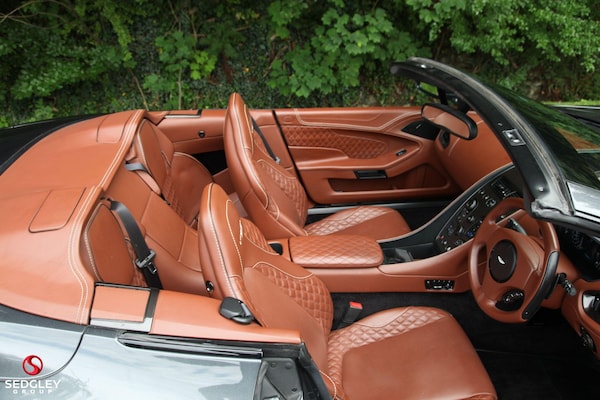 Used Aston Martin Vanquish for sale - 75564409: Photo 3
