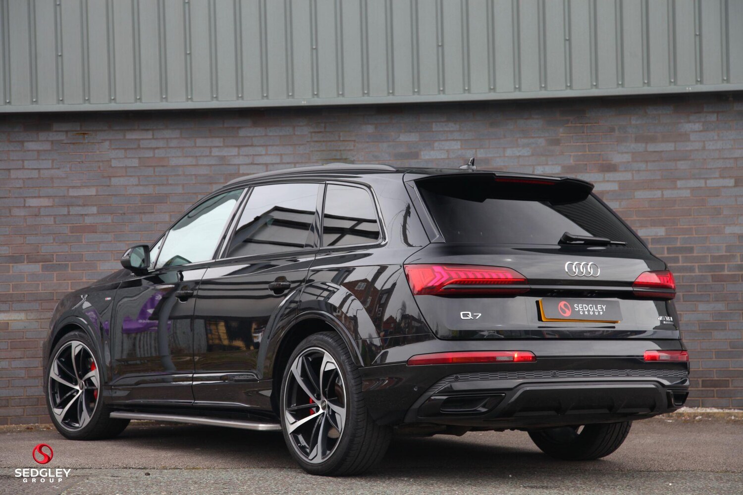 Used Audi Q7 2023 for sale - 77994097: Photo 11