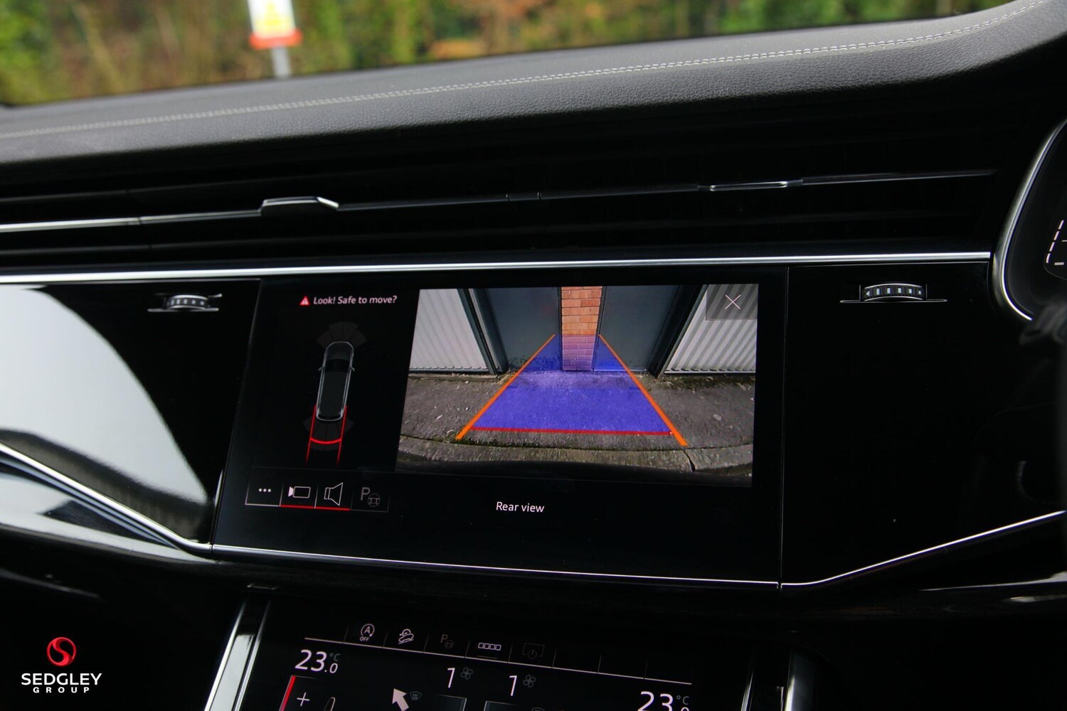 Used Audi Q7 2023 for sale - 77994097: Photo 25