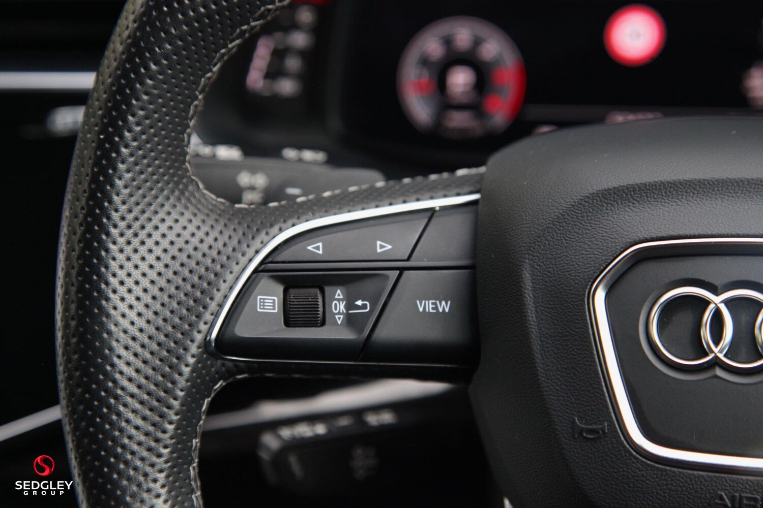 Used Audi Q7 2023 for sale - 77994097: Photo 32