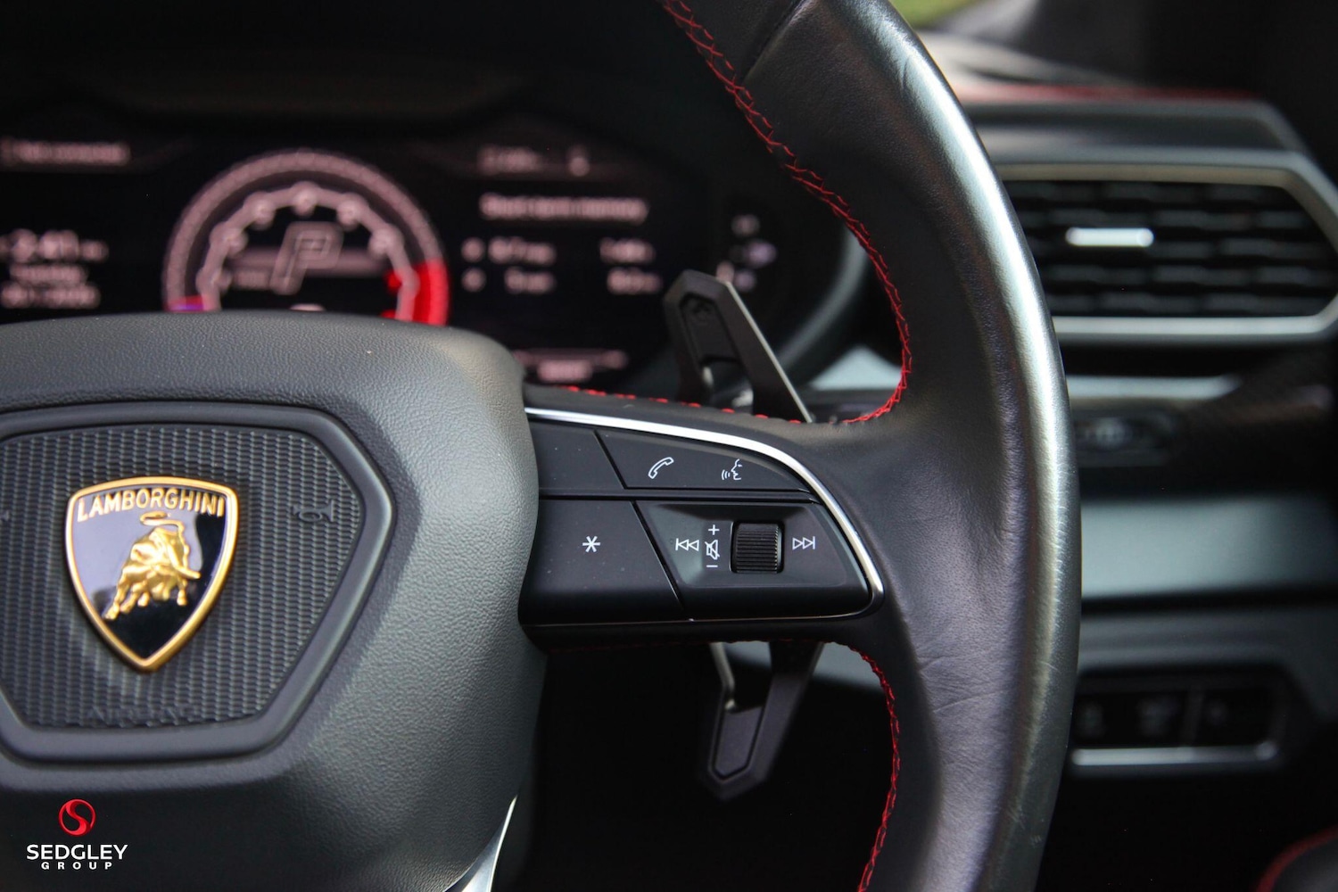 Used Lamborghini Urus for sale - 77267471: Photo 38