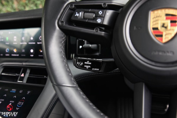 Used Porsche Taycan 2022 for sale - 74498347: Photo 28