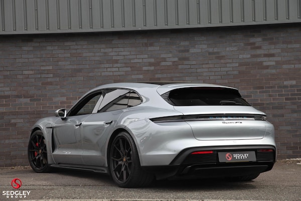 Used Porsche Taycan 2022 for sale - 74498347: Photo 6