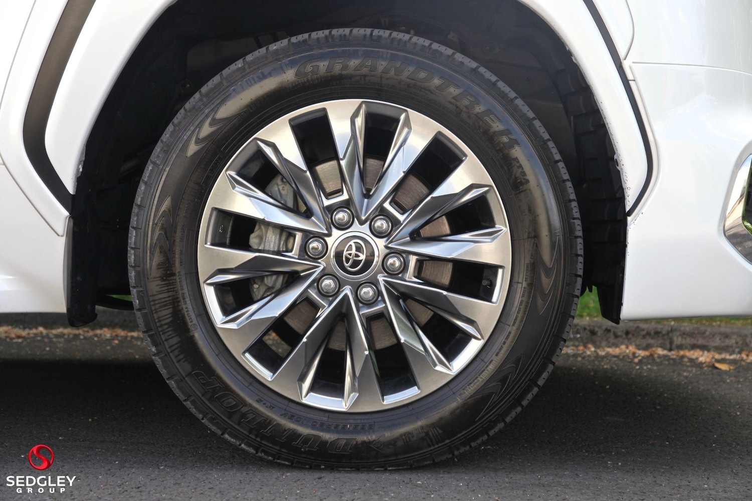 Used Toyota Land Cruiser 2024 for sale - 76388966: Photo 12