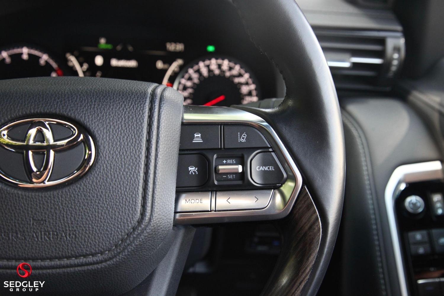 Used Toyota Land Cruiser 2024 for sale - 76388966: Photo 33