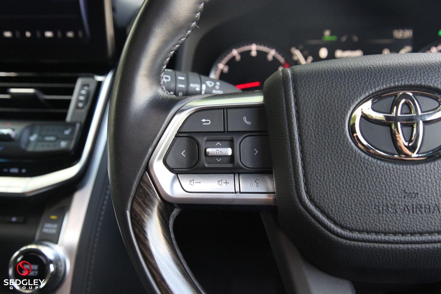 Used Toyota Land Cruiser 2024 for sale - 76388966: Photo 35