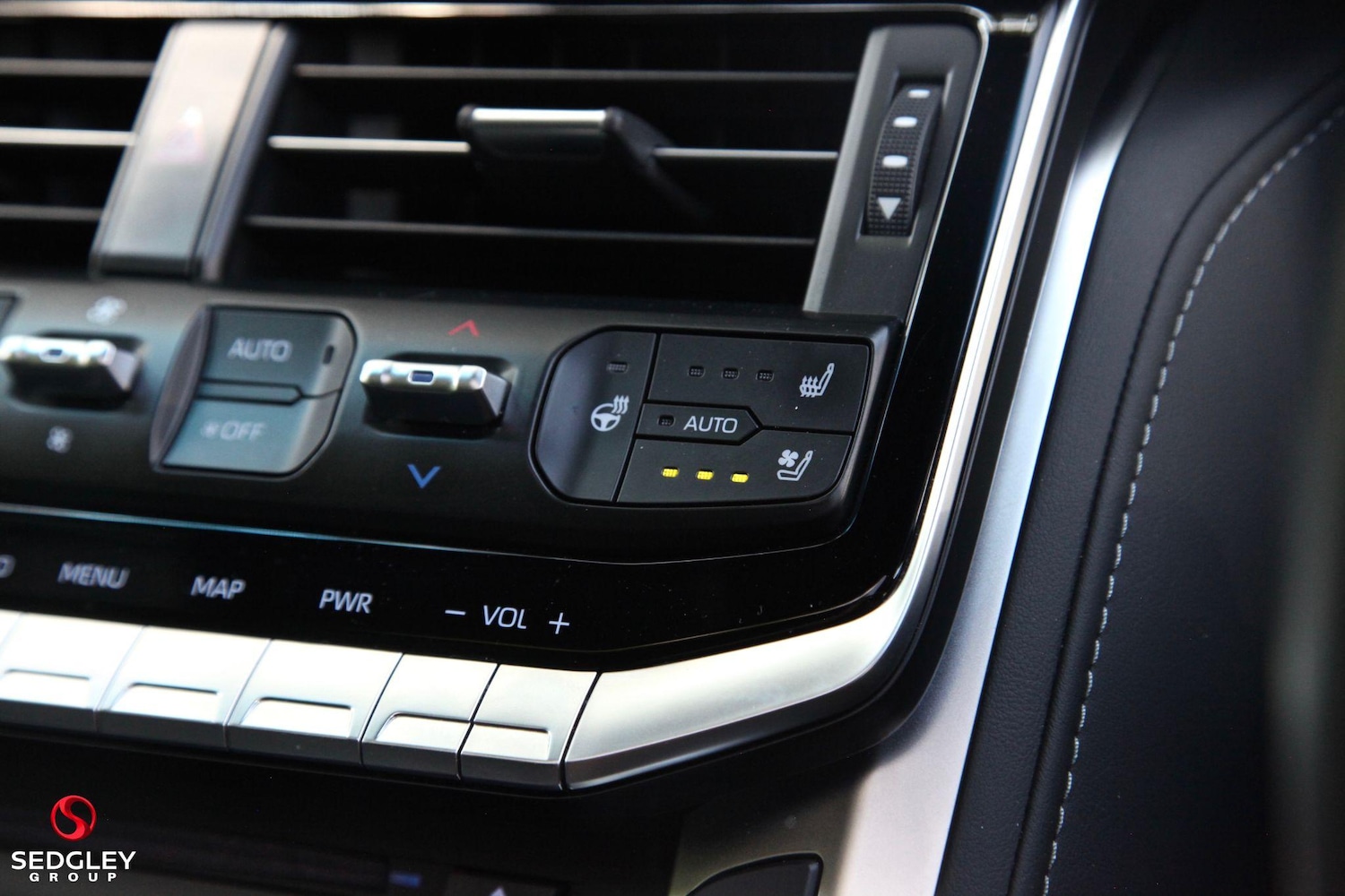 Used Toyota Land Cruiser 2024 for sale - 76388966: Photo 42