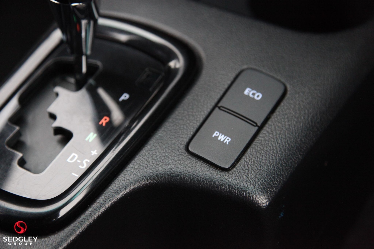 Used Toyota Hilux 2023 for sale - 77131322: Photo 30