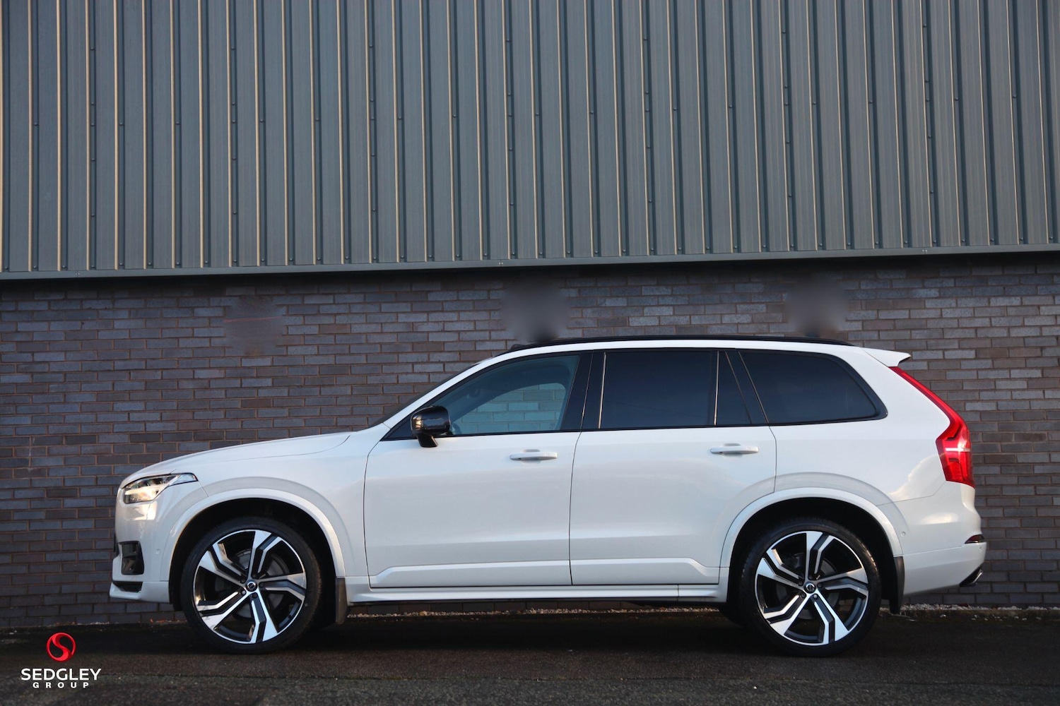 Used Volvo XC90 2020 for sale - 77131220: Photo 2