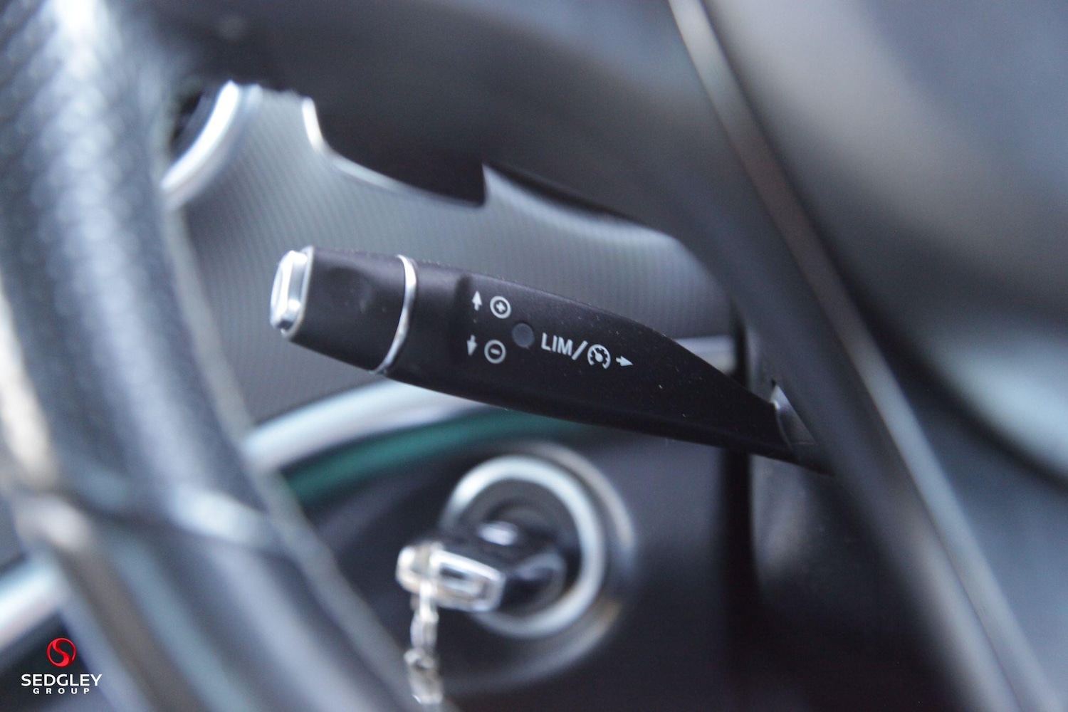 Used Mercedes-Benz V-Class 2017 for sale - 76898695: Photo 26