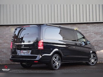 Used Mercedes-Benz V-Class 2017 for sale - 76898695: Photo