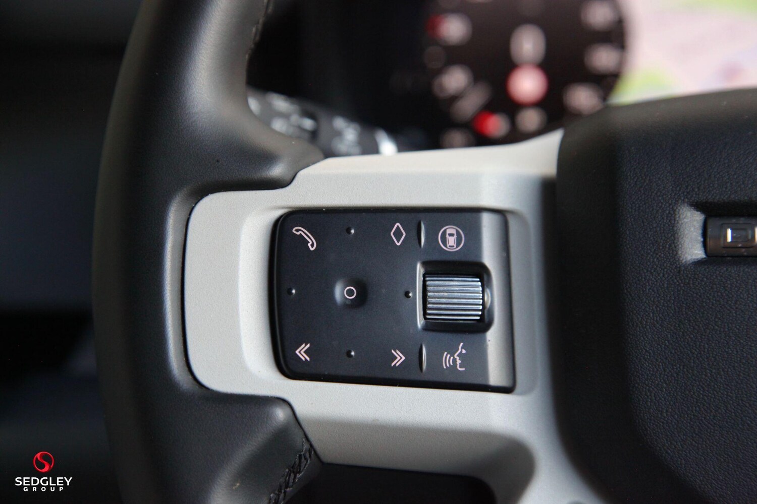 Used Land Rover Defender 2025 for sale - 77854209: Photo 24