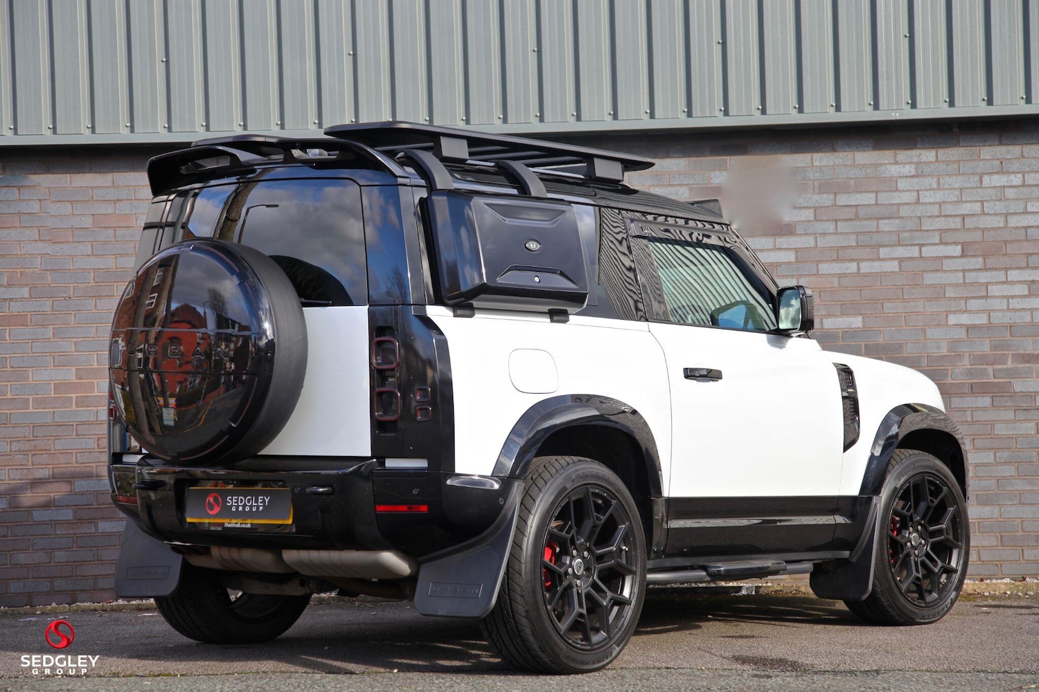 Used Land Rover Defender 2025 for sale - 77854209: Photo 3