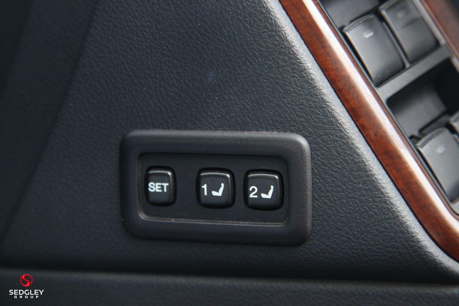 Used Toyota Land Cruiser 2012 for sale - 78128017: Photo 36