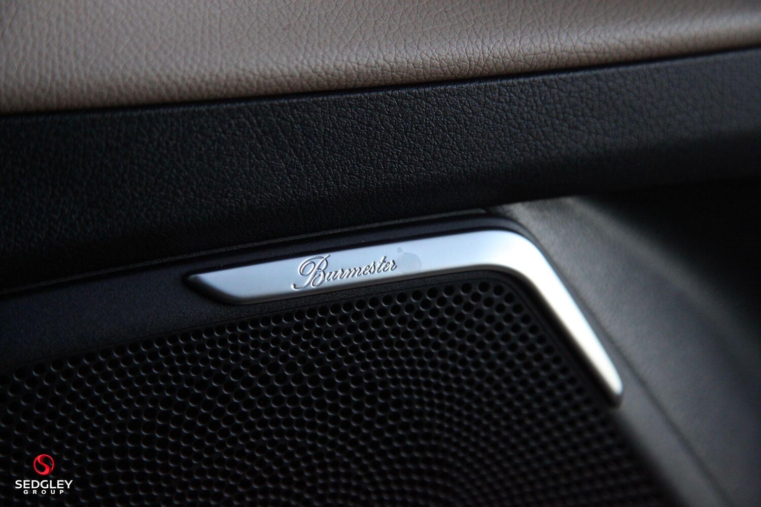 Used Mercedes-Benz V-Class for sale - 77808611: Photo 40