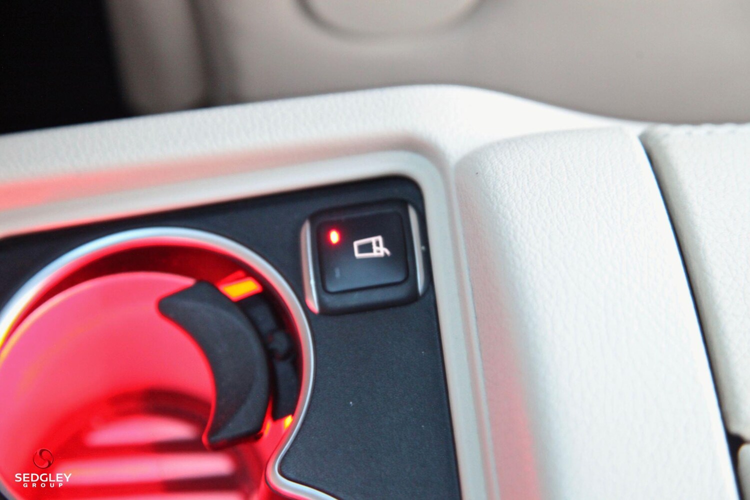 Used Mercedes-Benz V-Class for sale - 77808611: Photo 42