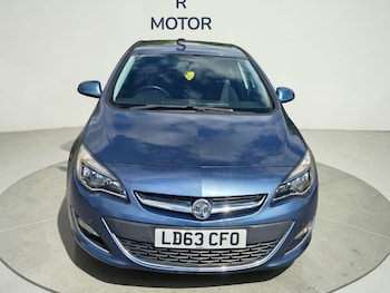 Used Vauxhall Astra 2013 for sale - 78596616: Photo