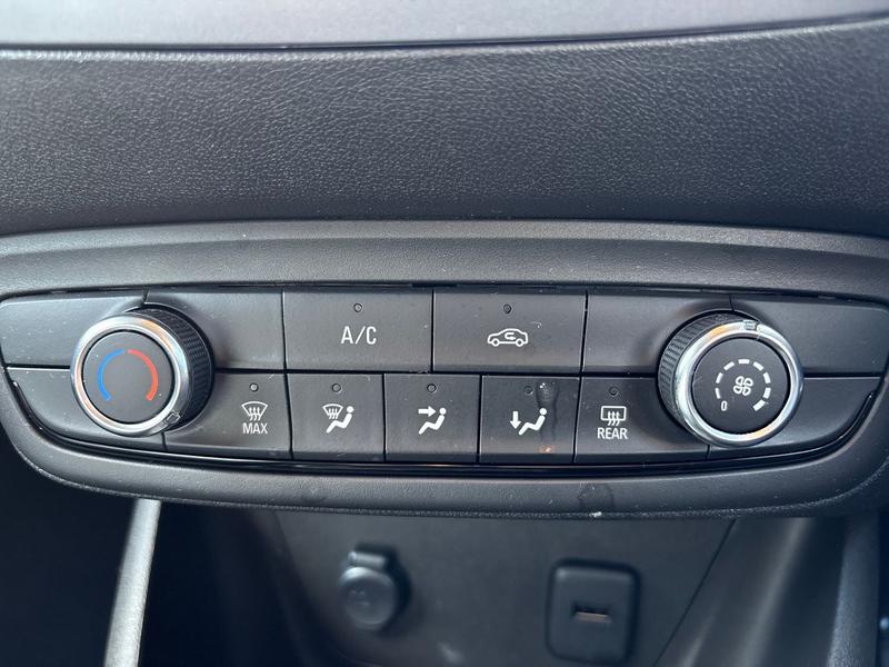 Used Vauxhall Crossland 2022 for sale - 77770547: Photo 16