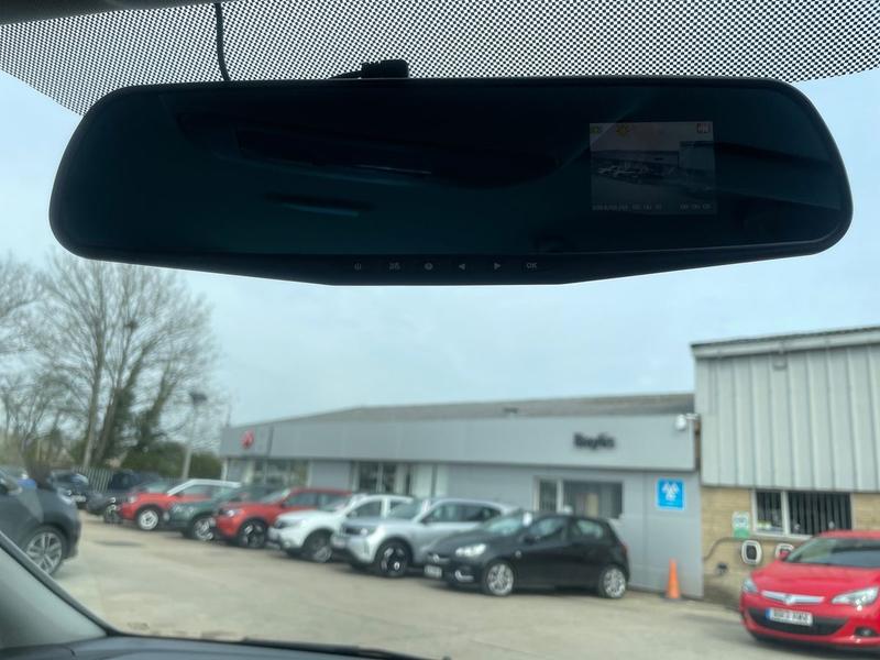 Used Vauxhall Zafira 2017 for sale - 78152984: Photo 20