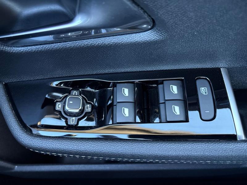 Used Vauxhall Astra 2024 for sale - 77770602: Photo 17