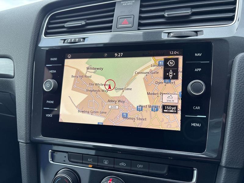 Used Volkswagen Golf 2018 for sale - 77770590: Photo 19