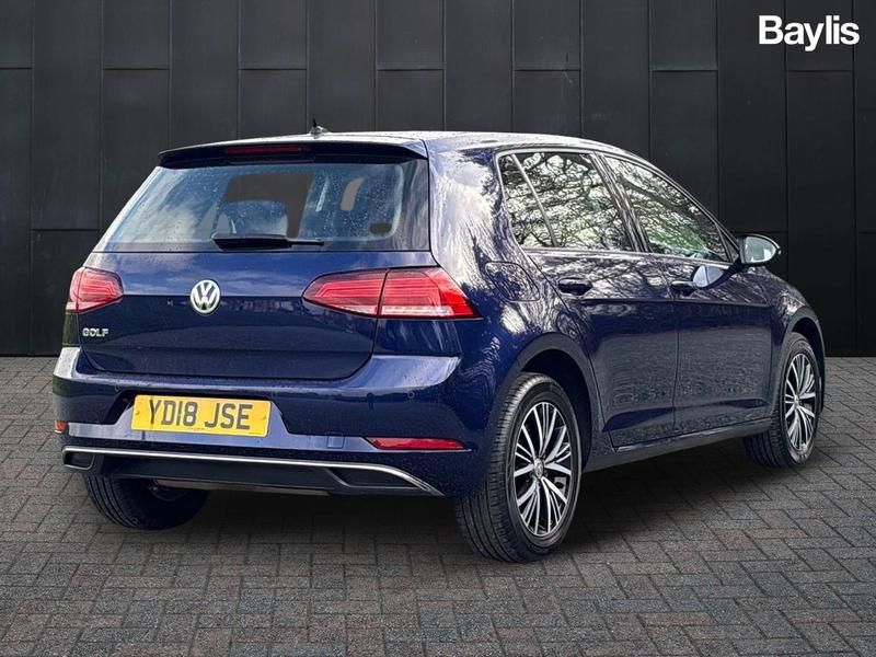 Used Volkswagen Golf 2018 for sale - 77770590: Photo 2