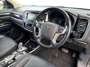 Used Mitsubishi Outlander 2017 for sale - 78505800: Photo