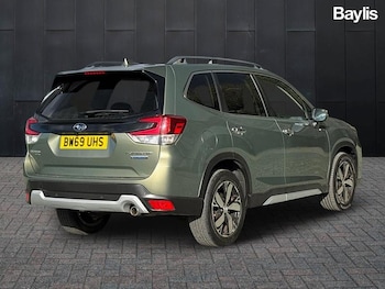 Used Subaru Forester 2019 for sale - 77819812: Photo