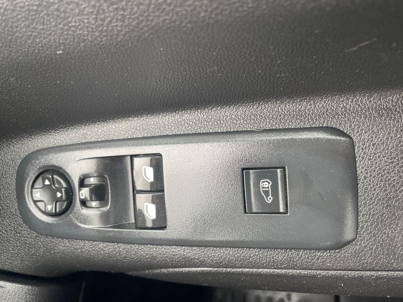 Used Vauxhall Combo for sale - 77770513: Photo 17