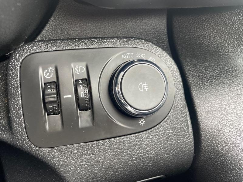 Used Vauxhall Combo for sale - 77770513: Photo 31