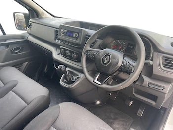 Used Renault Trafic 2023 for sale - 77848612: Photo