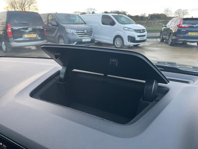 Used Skoda Karoq 2018 for sale - 77770629: Photo 32