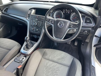 Used Vauxhall Cascada 2016 for sale - 78180321: Photo