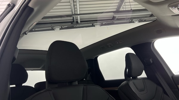 Used Volvo EX90 2025 for sale - 76018257: Photo 30